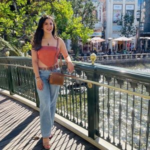 Meet your Posher, Paulina